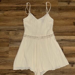 Beige romper